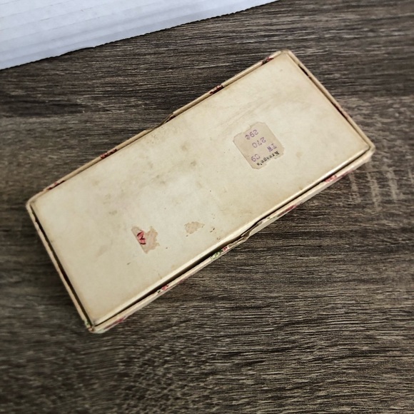 Vintage Nutcracker and Picks Set with Box - Picture 4 of 10